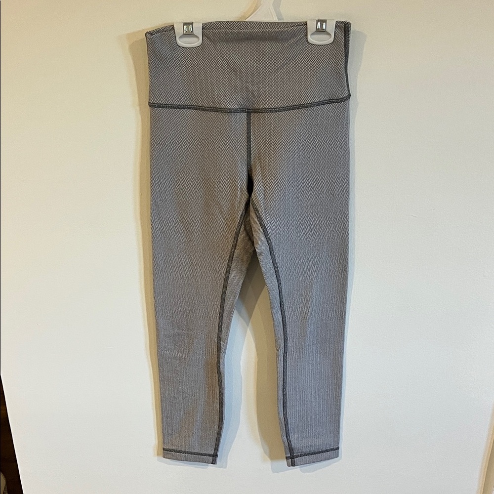 Lululemon Gray and White Herringbone Leggings